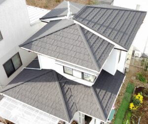 H様邸　屋根カバー工法（セネター）